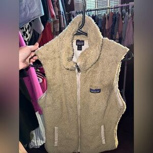 Patagonia Beige/Tan Sherpa Fleece Vest